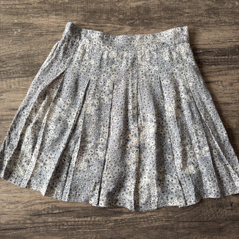 Floral Gray Pleated Skirt